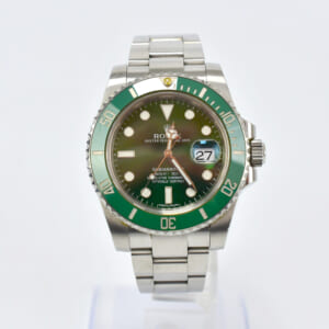 ロレックス サブマリーナーデイト グリーン文字盤 SS/AT 116610LV 買取実績【買取日：2024年12月2日】