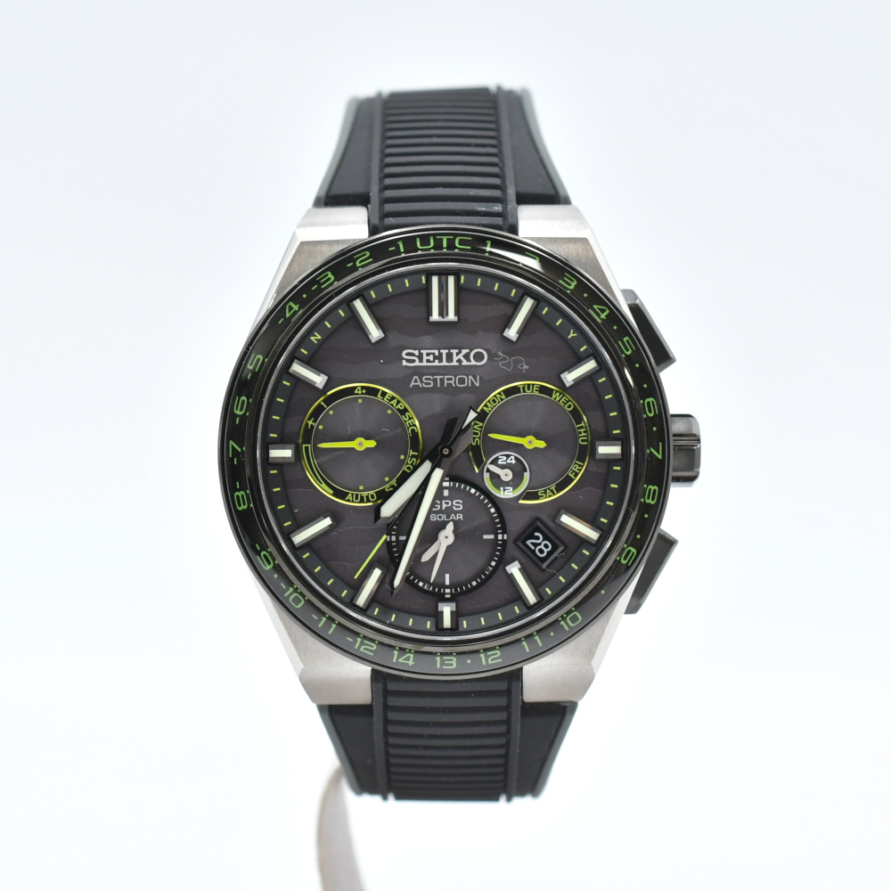 セイコー アストロン ネクスタ― 黒文字盤 Ti×ラバー/ソーラー SBXC139 ABランク