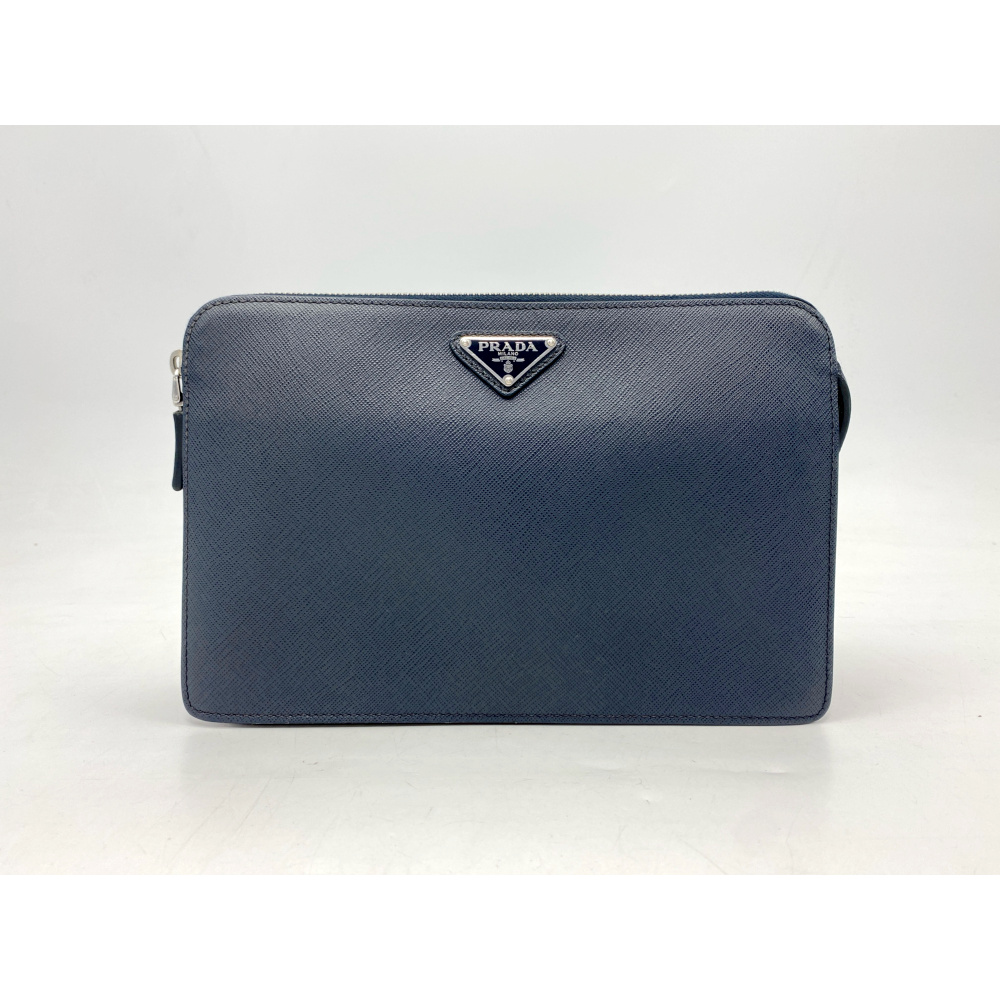 PRADA ネイビー レザー クラッチバッグ PRADA ネイビー レザー クラッチバッグ