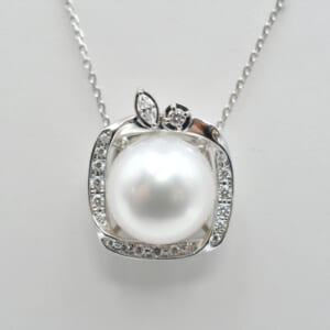 タサキ パールダイヤネックレス K18WG 0.29ct 12.4mm 買取実績【買取日：2025年3月15日】