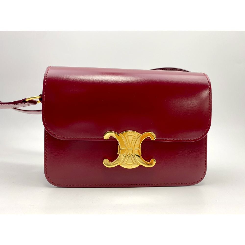 セリーヌ ティーントリオンフ ショルダーバッグ ボルドー レザー 買取