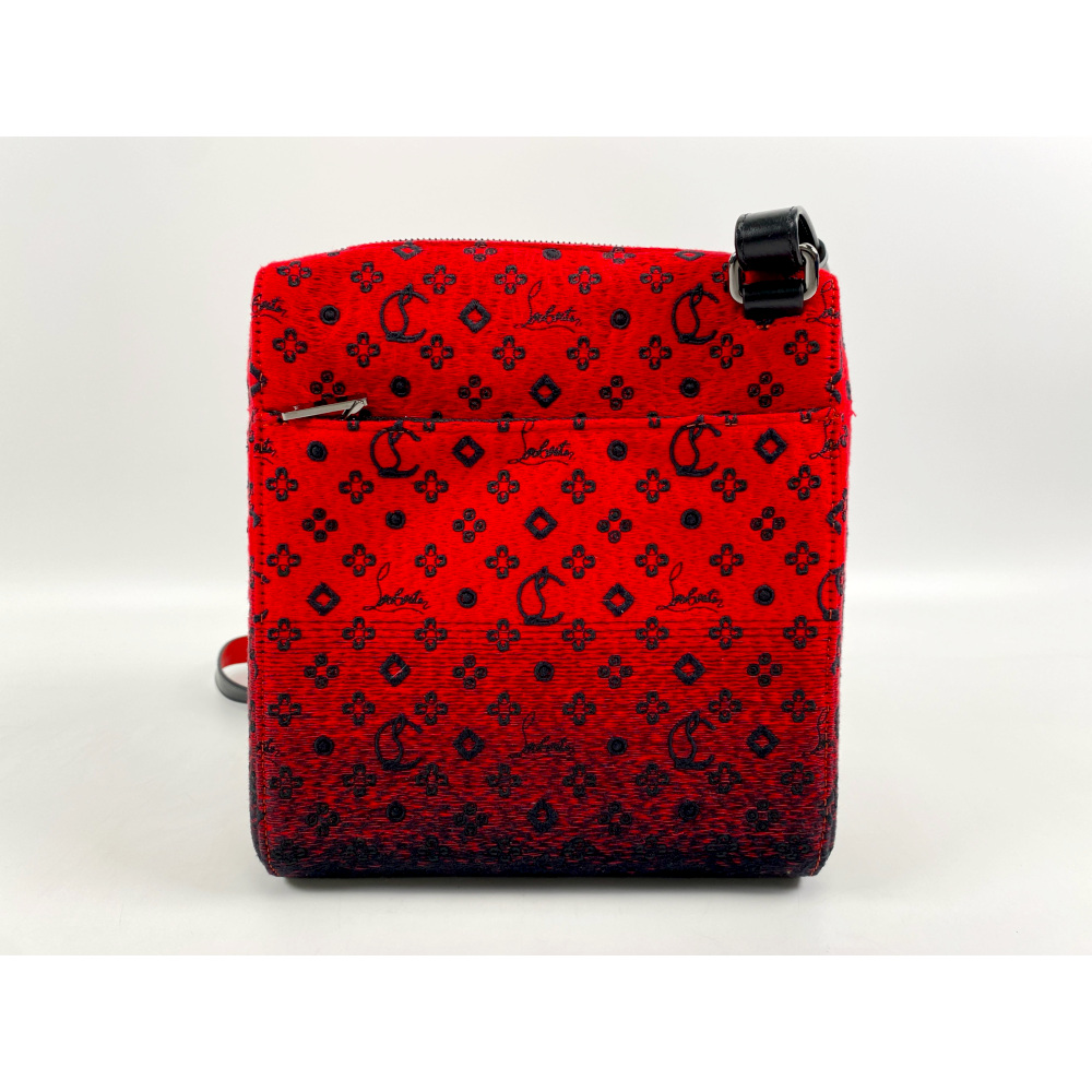 クリスチャン・ルブタン 赤 レザー メッセンジャーバッグ 【公式通販】