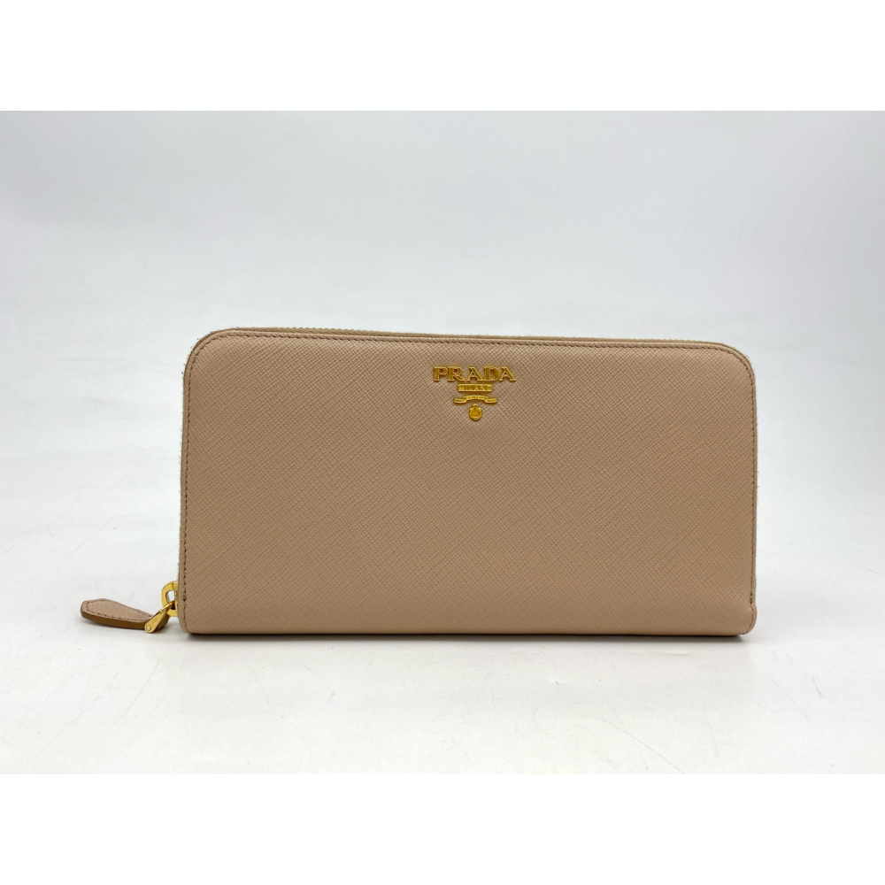 プラダPRADA サフィアーノレザーラウンドファスナー 長財布 ベージュ プラダ サフィアーノ レザー ラウンドジップ 長財布 ベージュ