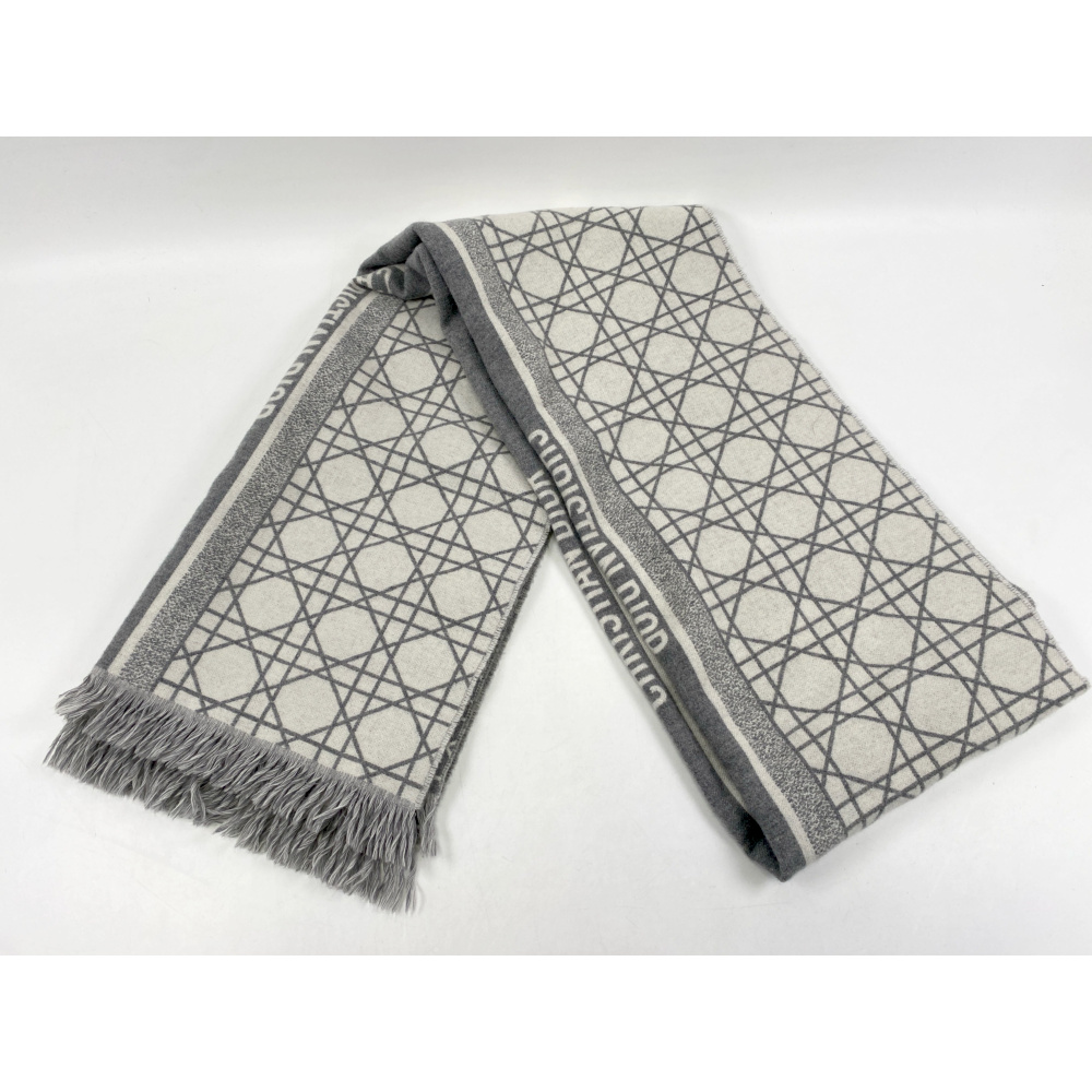 ディオール グレーマフラー Christian Dior グレー マフラー Dior