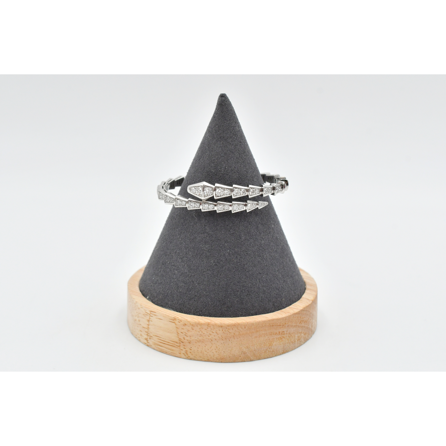 ブルガリ セルペンティ ヴァイパー フルダイヤブレスレット WG スモール Bランク