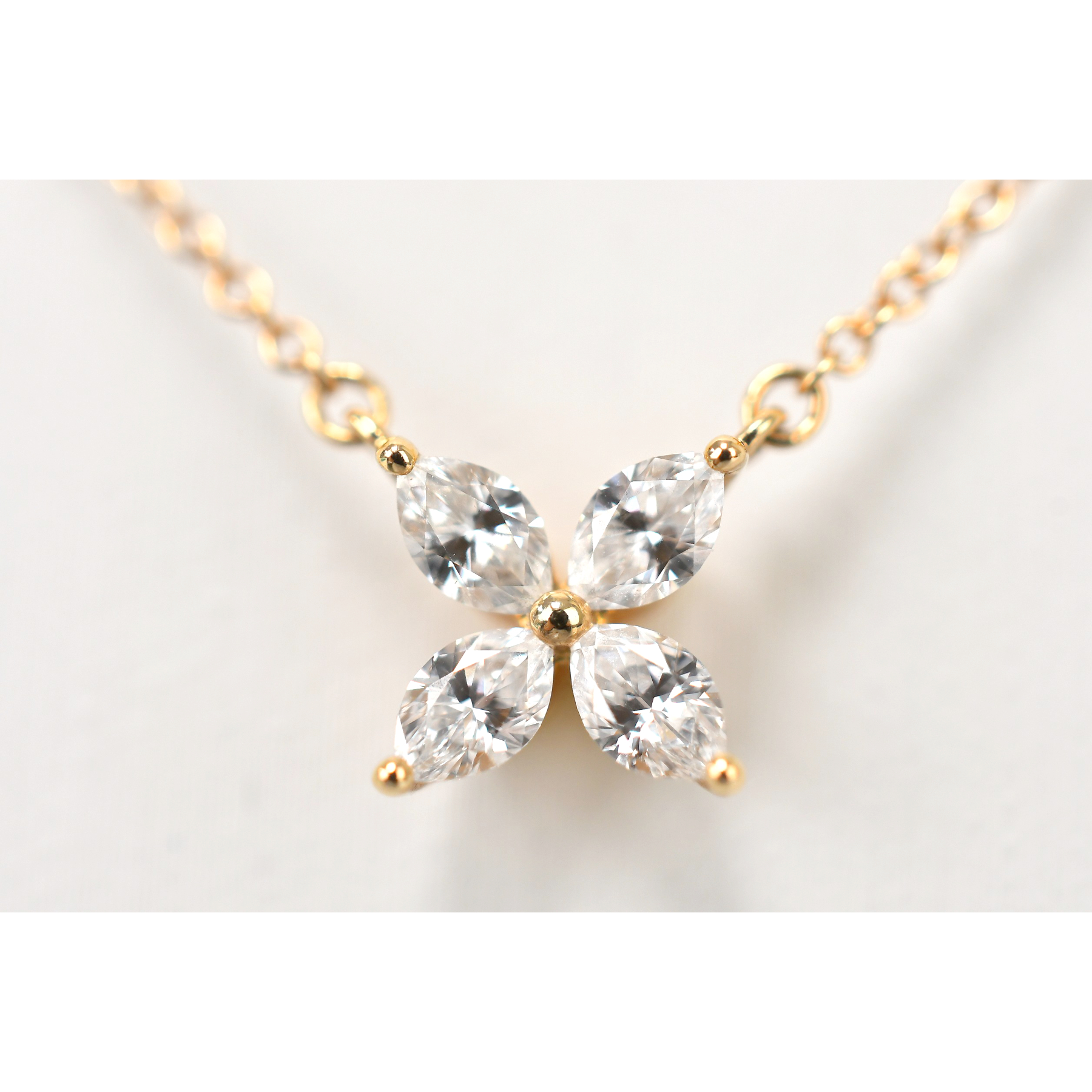 ティファニー ビクトリア ネックレス ミニ PG Aランク