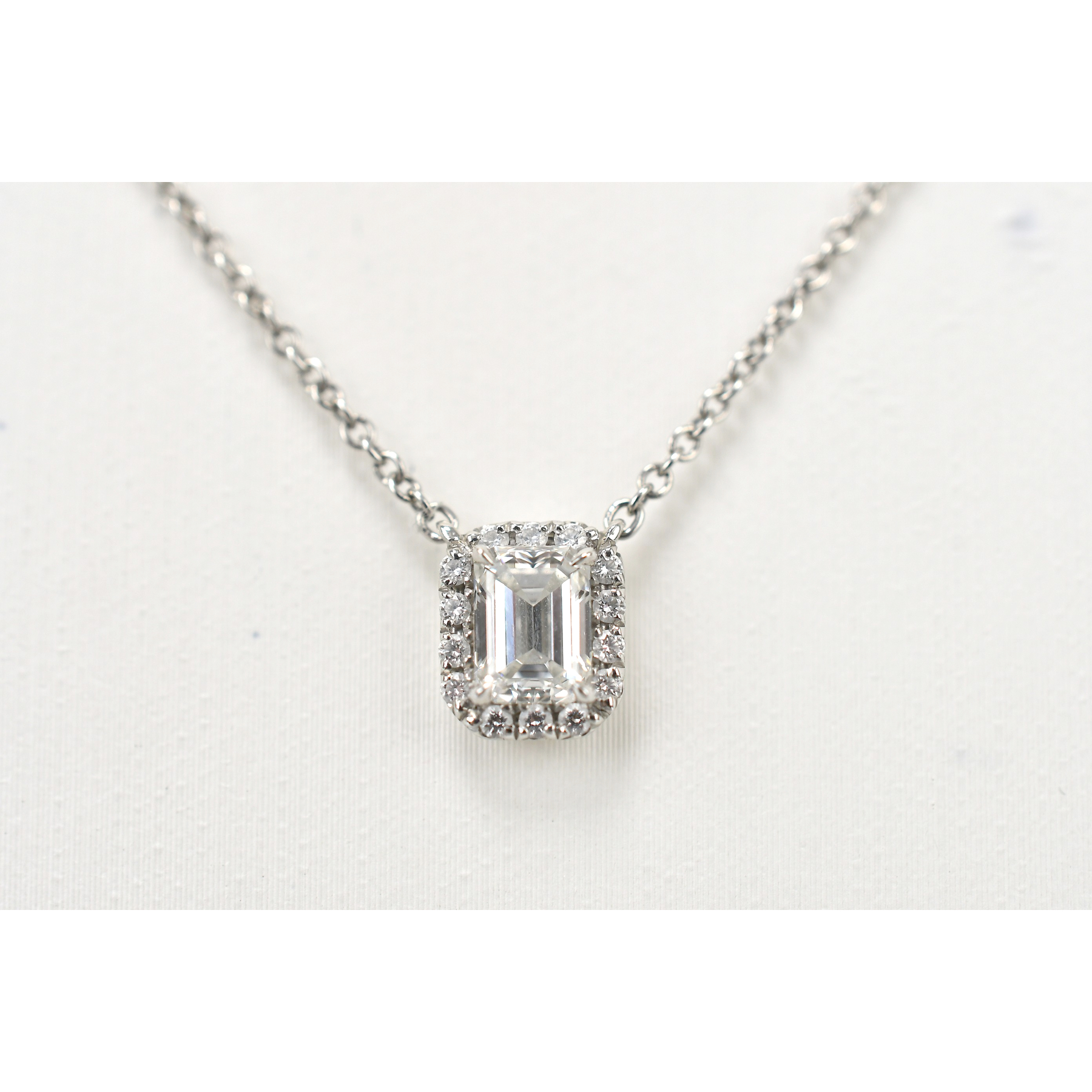 ティファニー ソレスト ダイヤネックレス Pt950 0.42ct I/IF/3EX/N Aランク