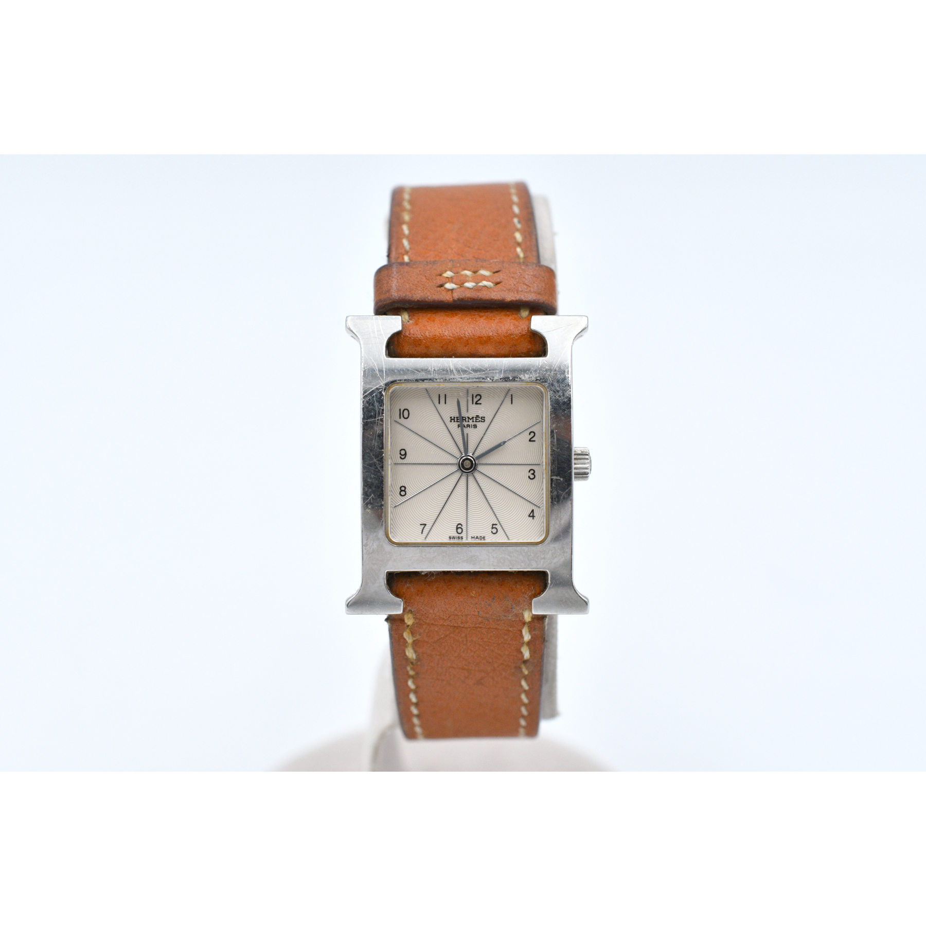 売り切り値下げ HERMES HH1.210 Hウォッチ クォーツ 革ベルト HERMES HH1.210 Hウォッチ クォーツ 革ベルト ホワイト オレンジ