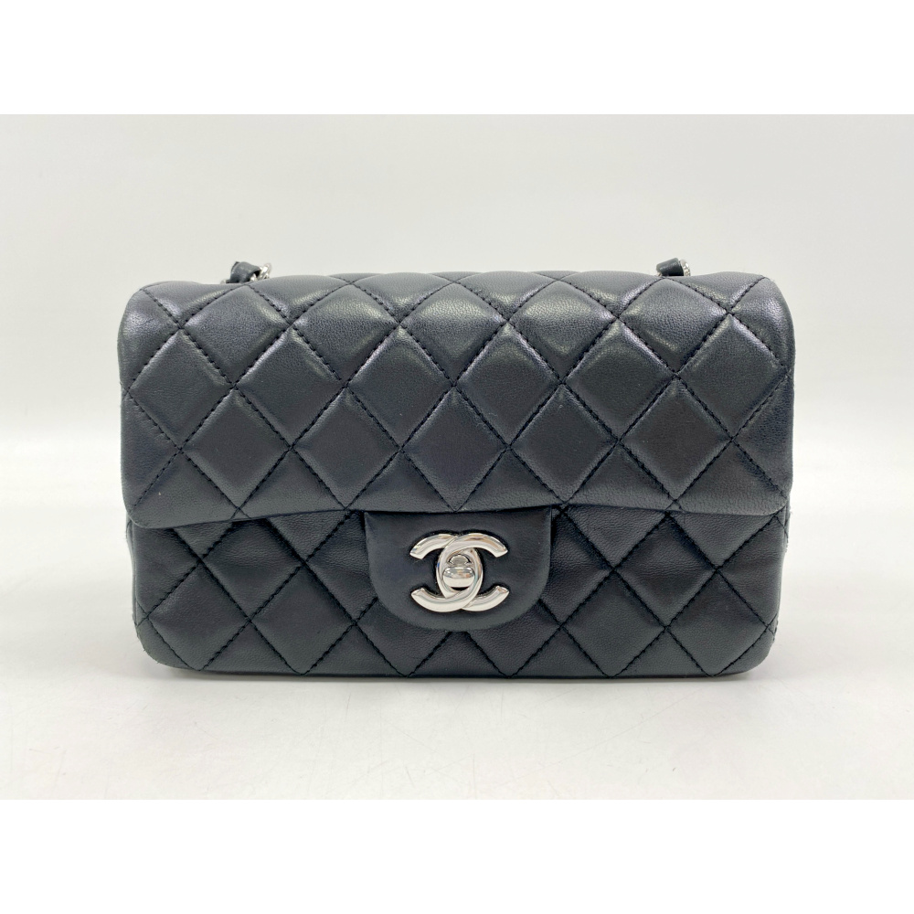 シャネル ミニマトラッセ20 チェーンショルダーバッグ 黒 ラムスキン