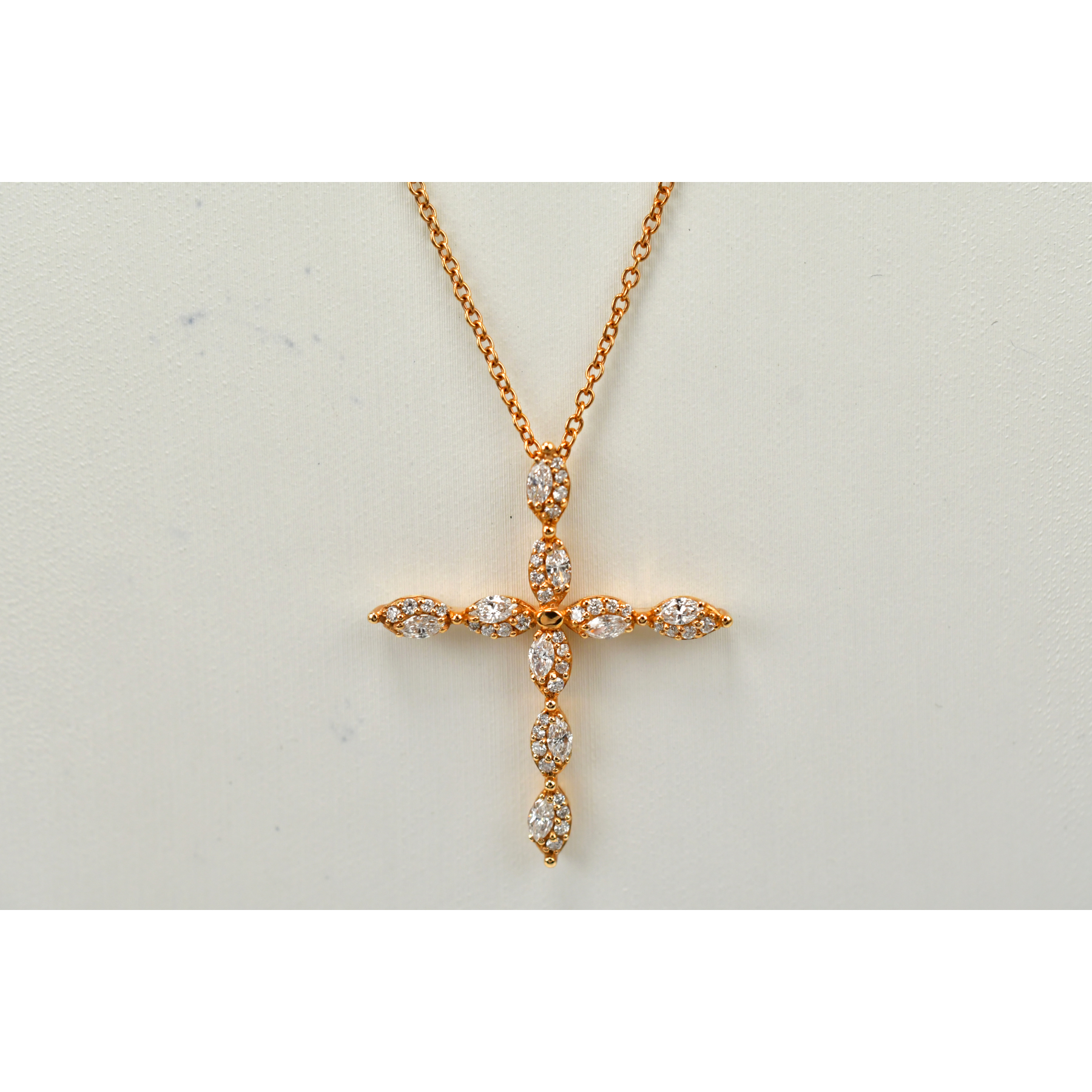 ダミアーニ☆k18 750☆ペンダントトップ　ネックレス☆ダイヤ☆クロス ダミアーニ☆k18 750☆ペンダントトップ ネックレス☆ダイヤ