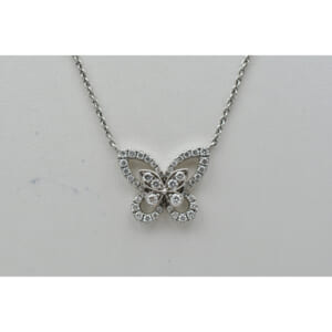 グラフ バタフライ シルエット ダイヤモンド ミニ ネックレス Au750 買取実績【買取日：2025年8月2日】
