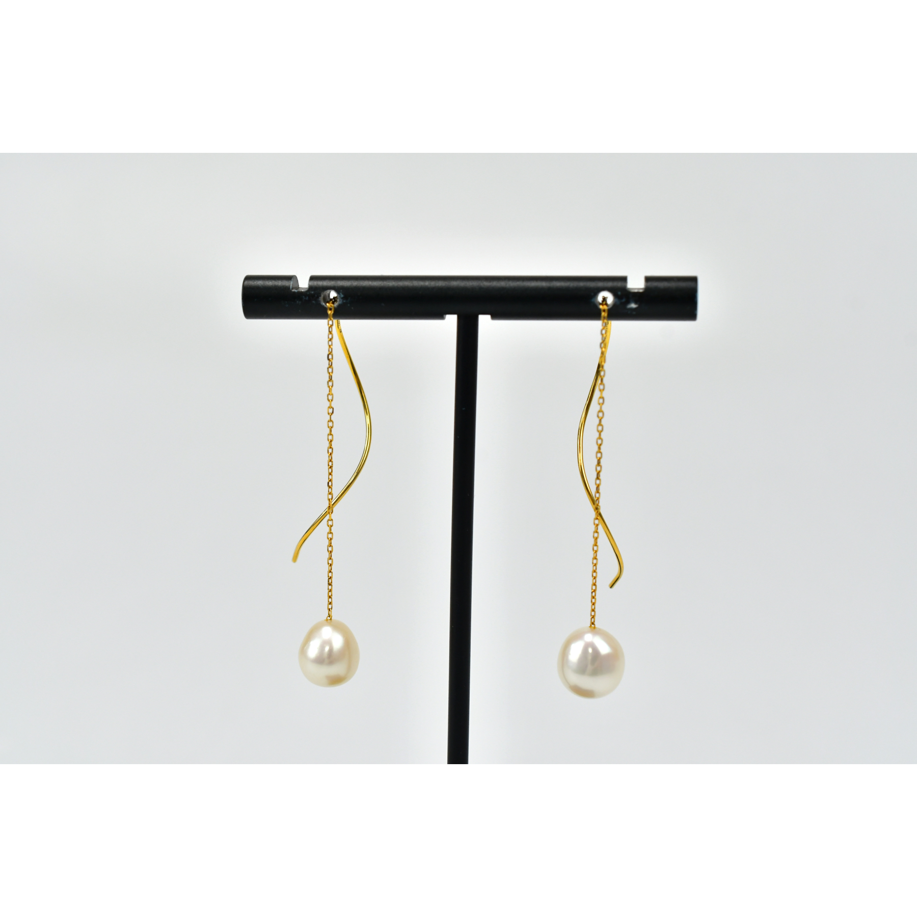 タサキ 淡水パールピアス 750YG Aランク