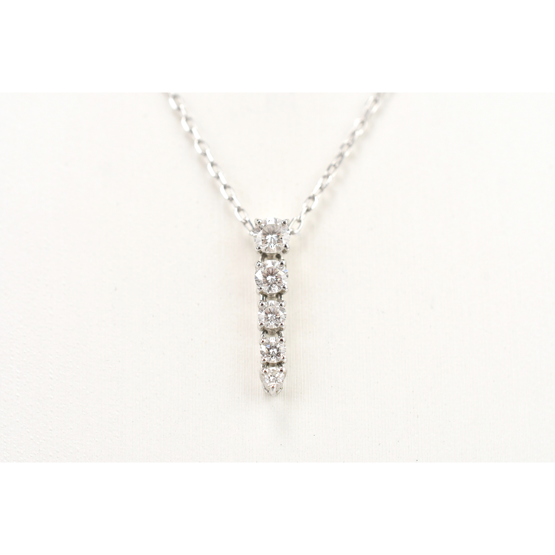 ミキモト ダイヤネックレス K18WG 0.37ct Bランク