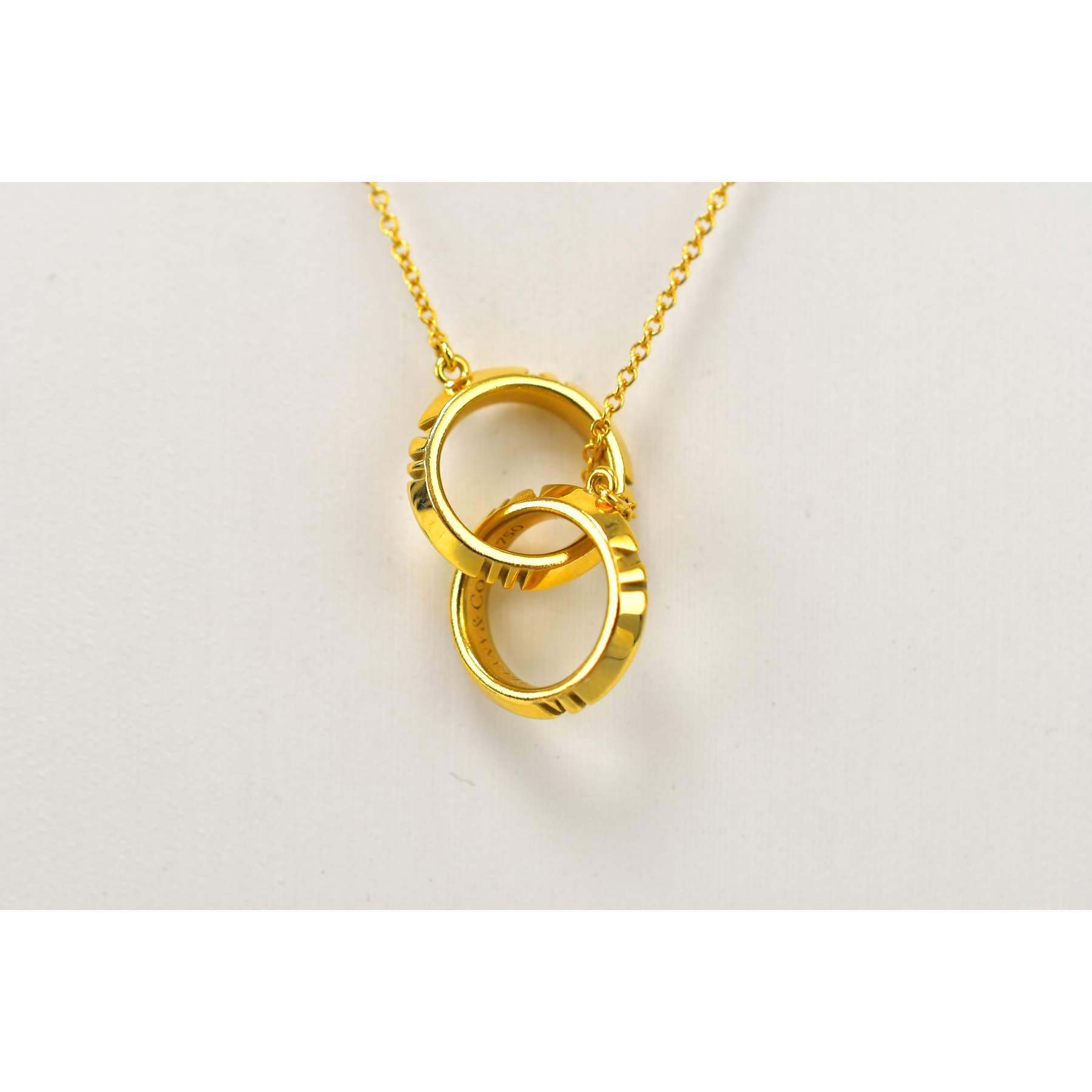 ティファニー アトラスXクローズドインターロッキングネックレス