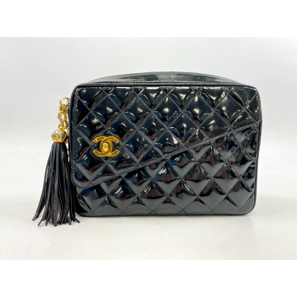 シャネル　マトラッセ　パテントレザー　フリンジ　チェーンショルダーバッグ　277 CHANEL - シャネル マトラッセ パテントレザー フリンジ