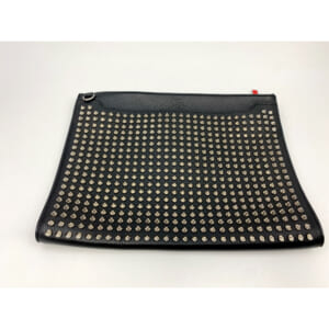 クリスチャンルブタン スタッズ クラッチバッグ 黒 レザー 買取実績【買取日：2025年8月15日】