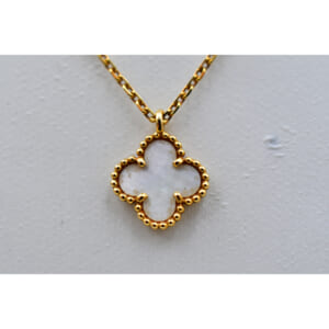 ヴァンクリーフ＆アーペル スウィートアルハンブラ マザーオブパール ネックレス K18YG 買取実績【買取日：2025年8月17日】