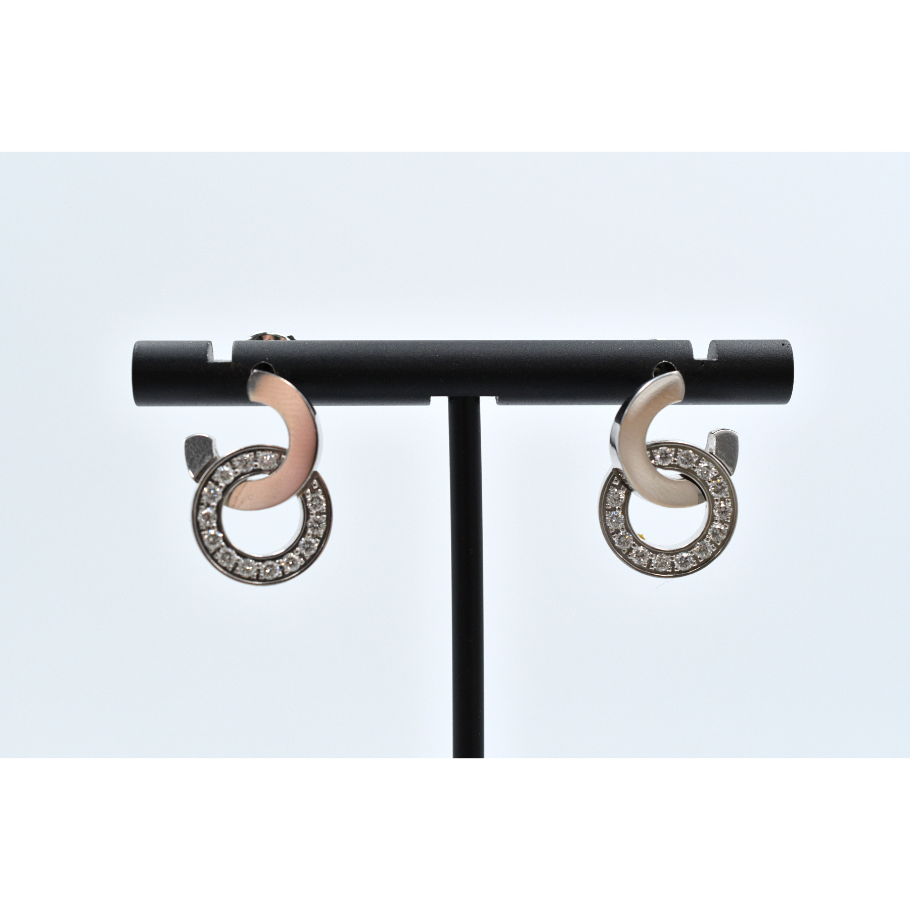 ピアジェ ポセション ダイヤピアス K18WG Bランク