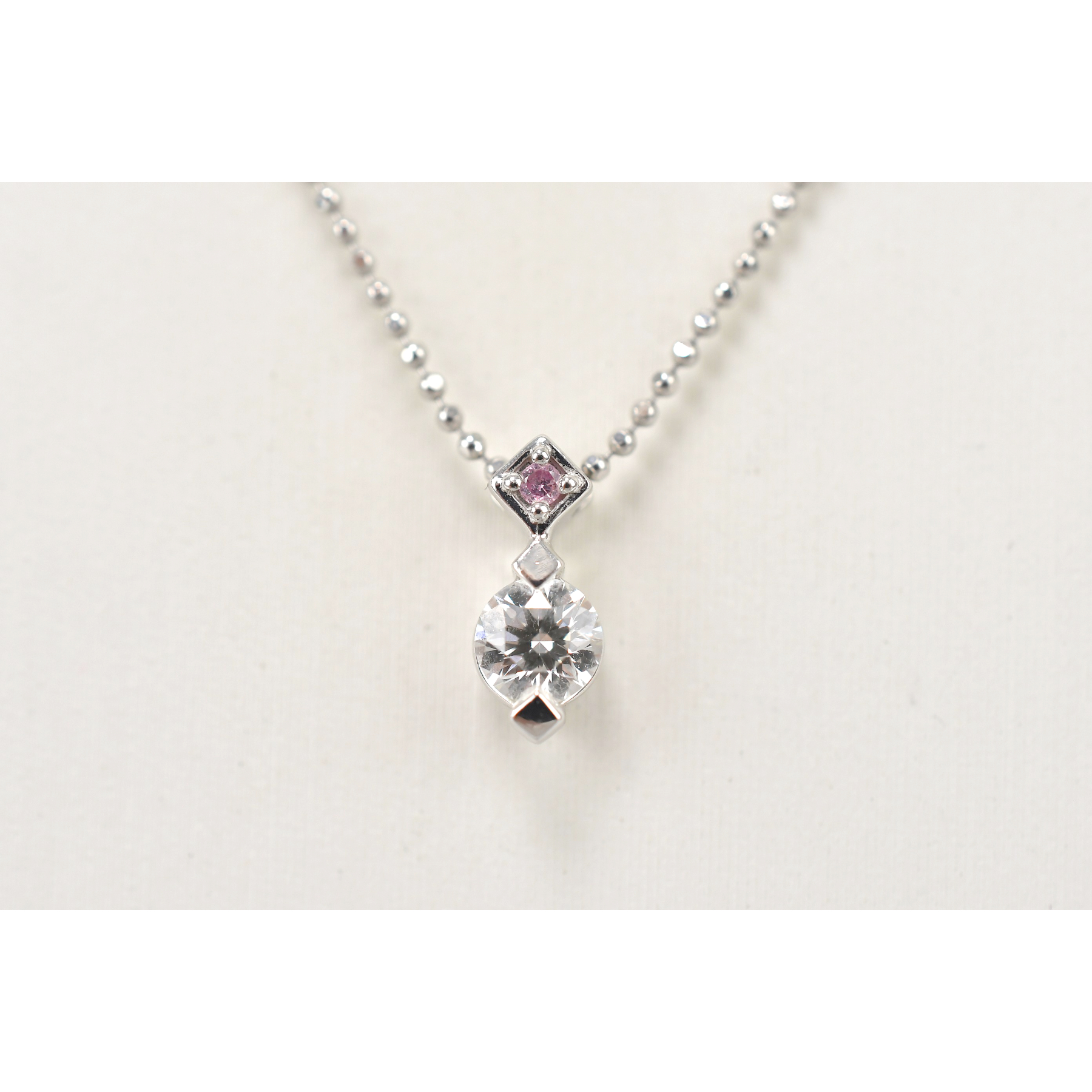タサキ タサキ ダイヤネックレス Pt850 0.30ct 0.01ct 買取実績
