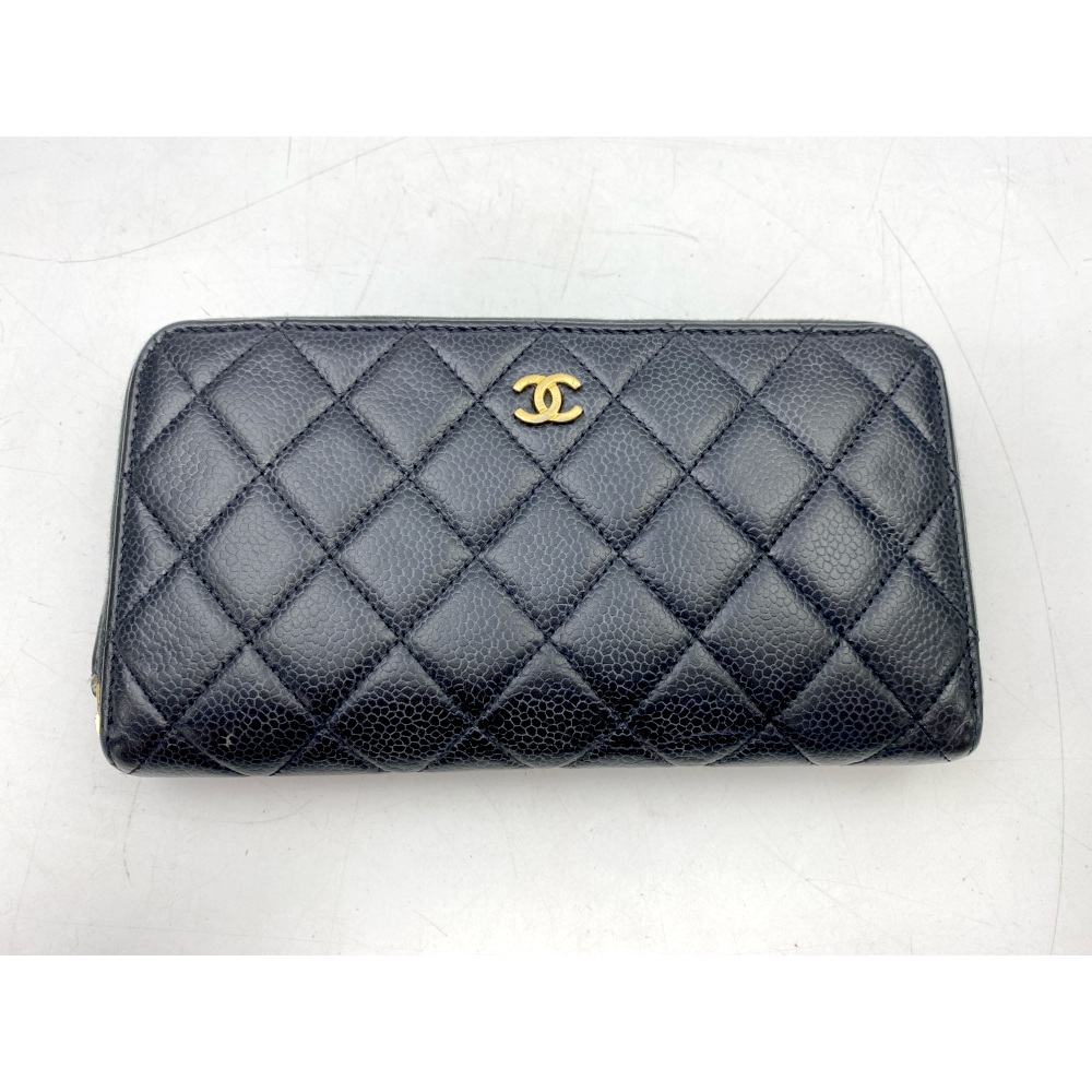 シャネル マトラッセ ラウンドファスナー長財布 キャビアスキン GD金具
