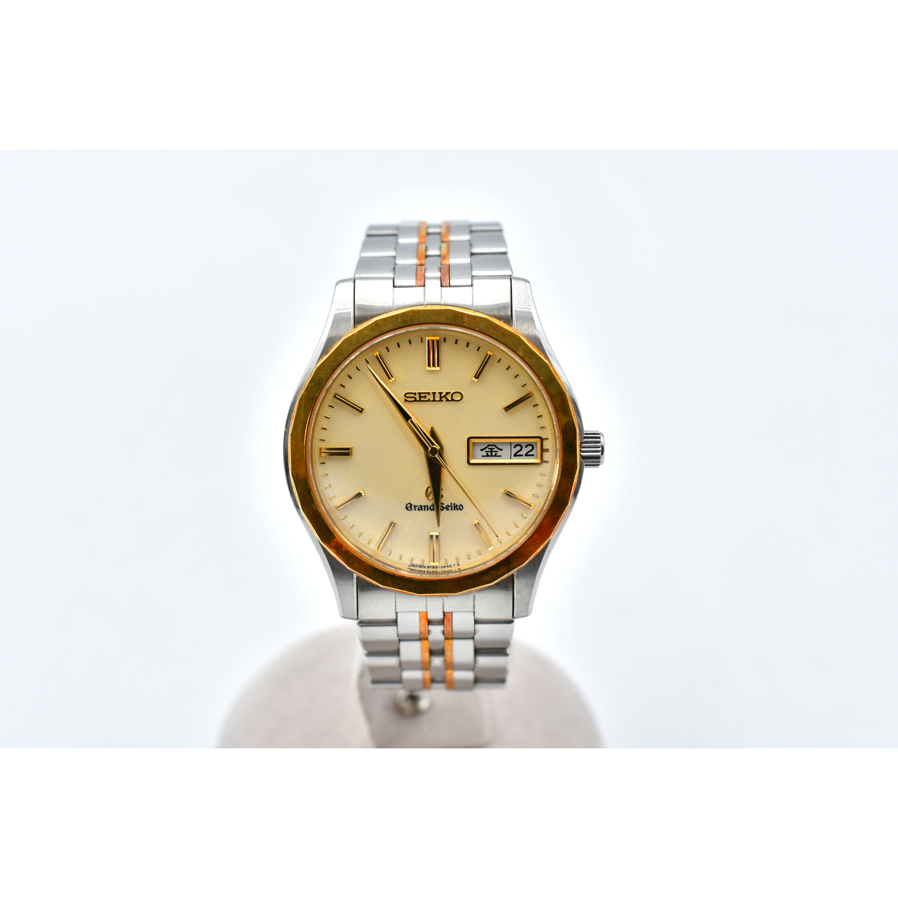 グランドセイコー グランド デイデイト シルバー文字盤 SS×YG/QZ 9F83-0AA0 Bランク