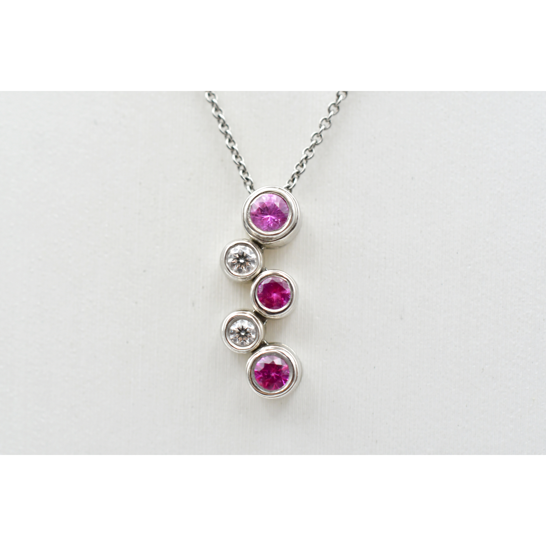 ティファニー バブルダイヤネックレス