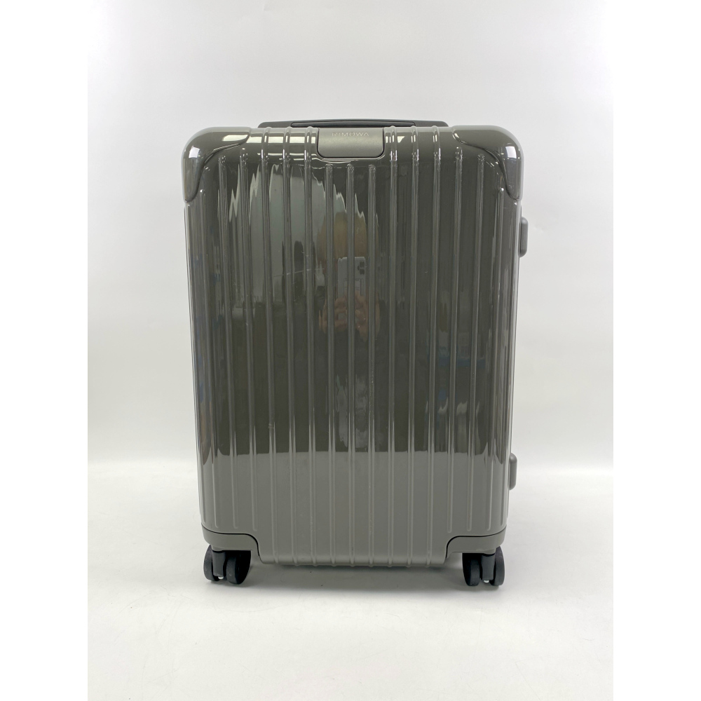リモワ エッセンシャル S スーツケース グレー ポリカーボネイト Bランク