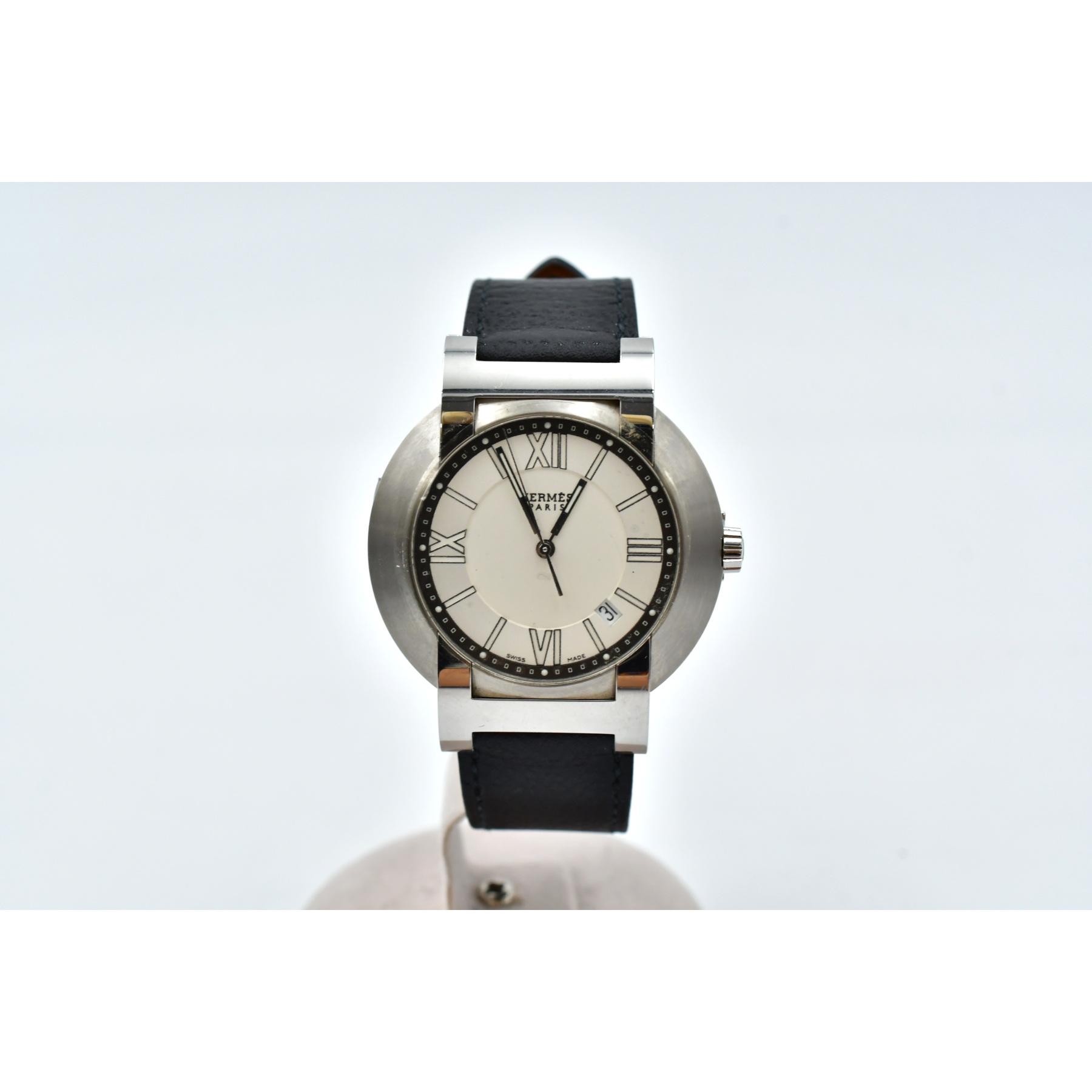 エルメス ノマード 自動巻き 稼働品 デイデイト シルバー 黒文字盤 ビジネス エルメス ノマード 自動巻き 稼働品 デイデイト シルバー 黒文字