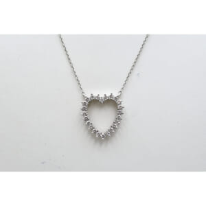 ヴァンクリーフ＆アーペル ダイヤネックレス ハートモチーフ PLAT クリア 750 WG PT 買取実績【買取日：2025年9月4日】