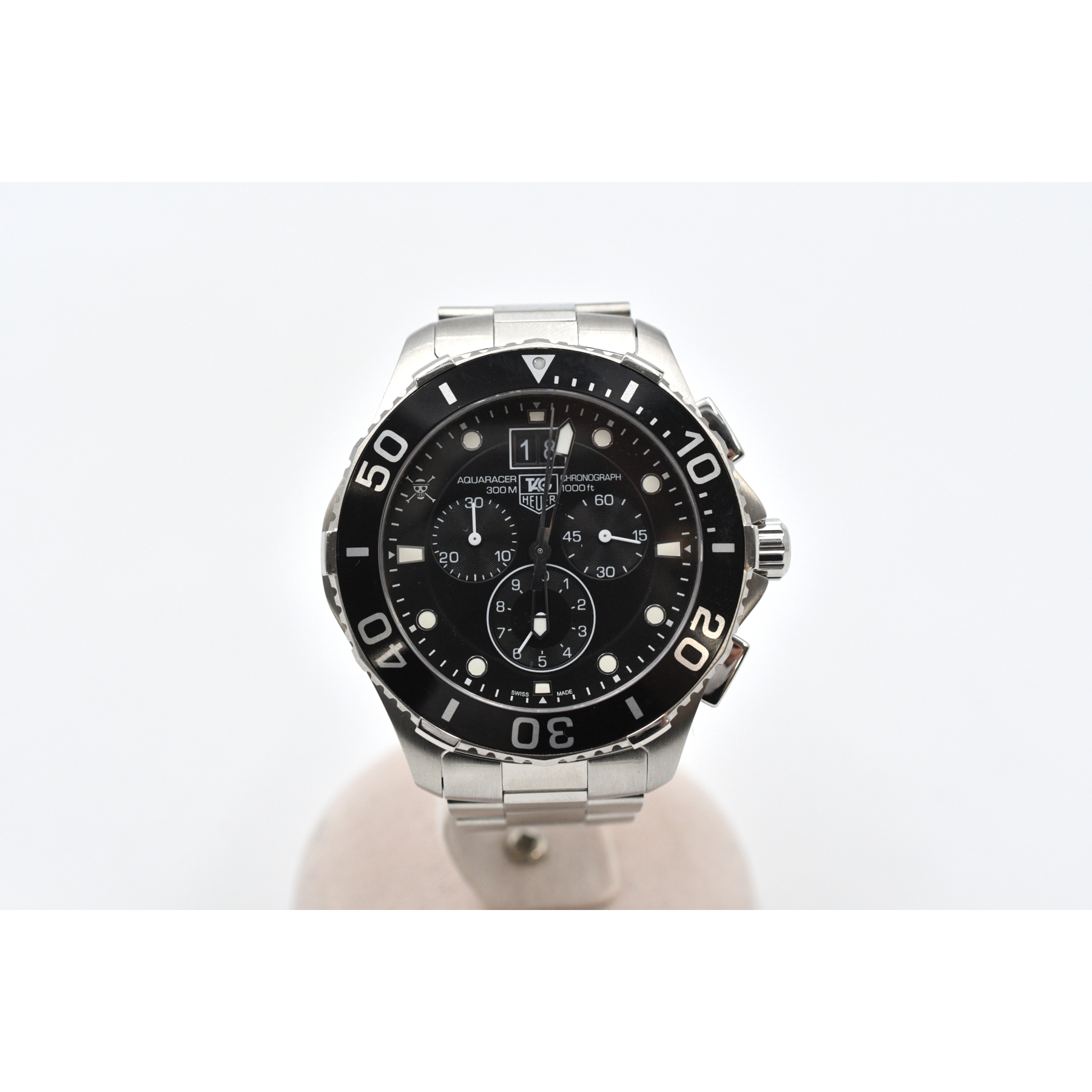 タグホイヤー アクアレーサー クロノグラフ ワンピースコラボレーションモデル SS/QZ CAN1012.BA0821 Bランク