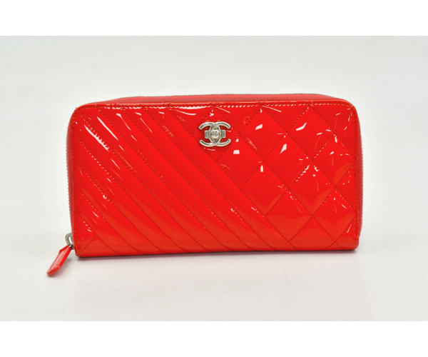 シャネル ココボーイ クロスステッチ ラウンドファスナー長財布 サーモンピンク パテント Bランク