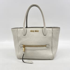 ミュウミュウ 2wayハンドバッグ 白 レザー 買取実績【買取日：2025年10月23日】