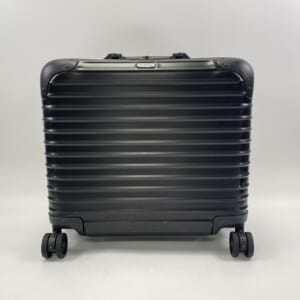 リモワ トパーズ ステルス 26L 黒 4輪 923.40.01.4 買取実績【買取日：2025年10月25日】