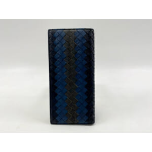 ボッテガヴェネタ イントレチャート 二つ折り財布 黒×ブルー レザー 買取実績【買取日：2025年10月17日】