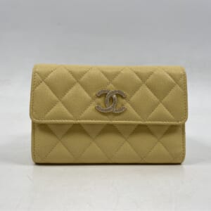 シャネル マトラッセ クラシック スモールフラップ 長財布 黄色 キャビア SV金具 AP2963 買取実績【買取日：2025年10月16日】