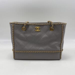 シャネル マトラッセ ココマーク チェーンアラウンド ショルダーバッグ グレー カーフ AS2739 買取実績【買取日：2025年10月25日】