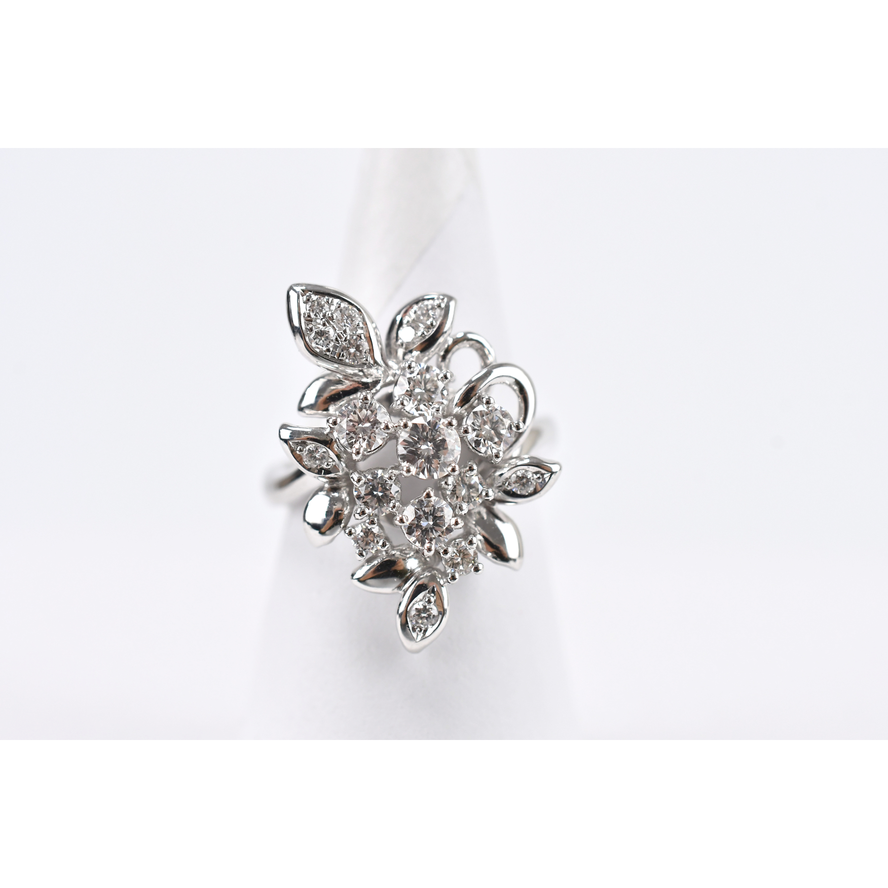 タサキ ダイヤリング K18WG 1.08ct Bランク