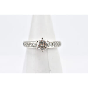 Pt900 主0.67ct 脇0.20ct リング 買取実績【買取日：2025年9月22日】