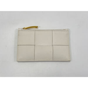 ボッテガヴェネタ イントレチャート 白 レザー 買取実績【買取日：2025年10月19日】