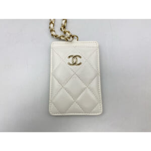 シャネル マトラッセ カメリアモチーフ 白 ラムスキン GD金具 買取実績【買取日：2025年10月18日】