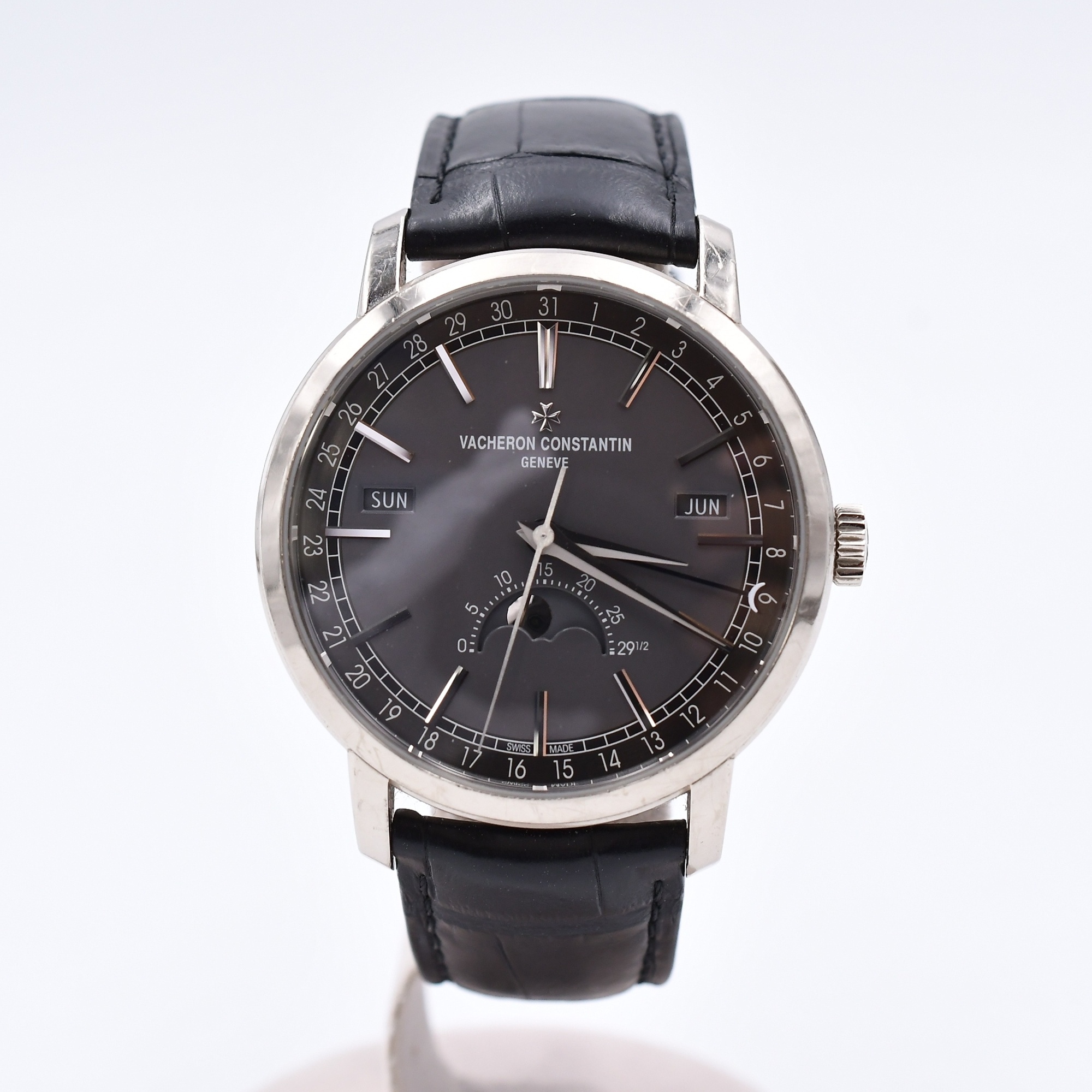 ヴァシュロン・コンスタンタン トラディショナル・コンプリートカレンダー グレー文字盤 WG×レザー/AT Bランク