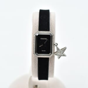 シャネル プルミエール ラッキー スター 黒文字盤 SS×ラバー/QZ H7943 買取実績【買取日：2025年10月16日】