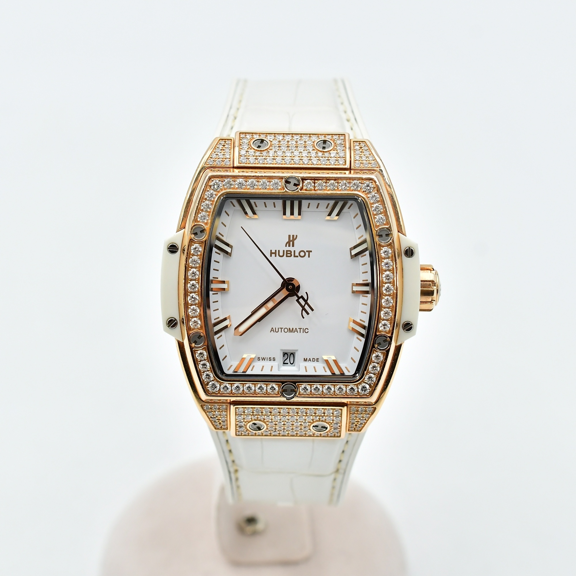 ウブロ スピリットオブビッグバン 白文字盤 ダイヤベゼル PG×ラバー/AT