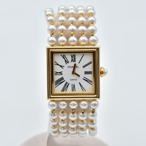 シャネル マドモアゼル 白文字盤 750YG×パール/QZ H0007 買取実績【買取日：2025年10月18日】