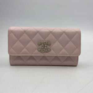 シャネル マトラッセ チェーンウォレット ピンク キャビアスキン GD金具 買取実績【買取日：2025年10月18日】