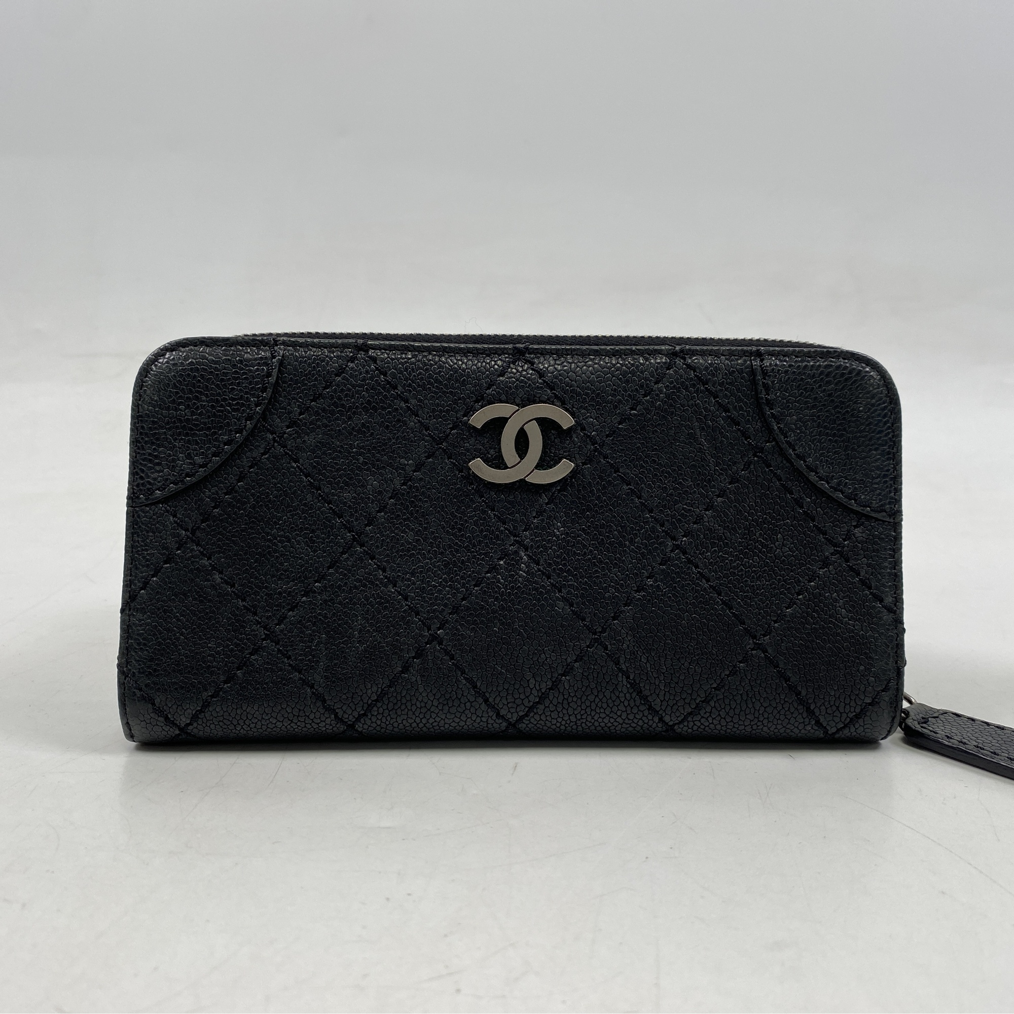 志乃 CHANEL シャネル シルバー 長財布 ワイルドステッチ ✨CHANEL