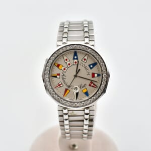 コルム アドミラルズカップ ダイヤベゼル デイト シルバー文字盤 K18WG/QZ 39.810.69.V-85 買取実績【買取日：2025年10月1日】