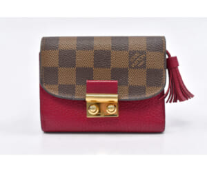 ルイ・ヴィトン ダミエ ポルトフォイユ クロワゼットコンパクト 三つ折り財布 ブラウン×赤 レザー N60216 買取実績【買取日：2025年10月9日】