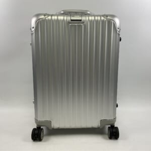 リモワ トパーズ マルチホイール スーツケース キャリーケース シルバー アルミ二ウム 32L 4輪 932.52 買取実績【買取日：2025年10月25日】