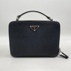 プラダ サフィアーノ ショルダーバッグ 黒 レザー 2VH069 買取実績【買取日：2025年10月26日】